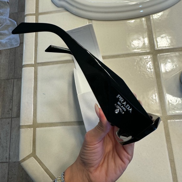 Prada Rectangular Sunglasses - Picture 3 of 9